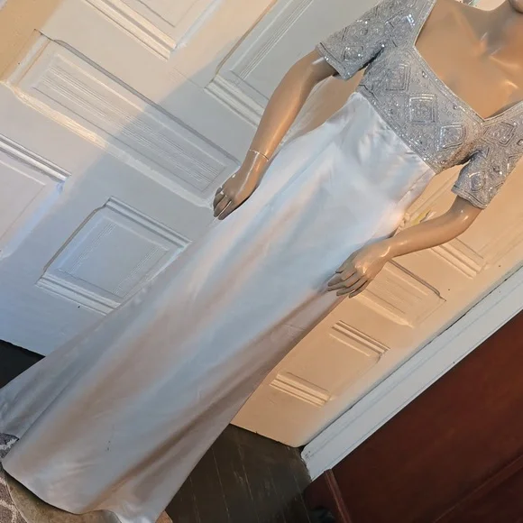Escada CoutureSilk Gown<3